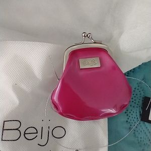 New Beijo change purse